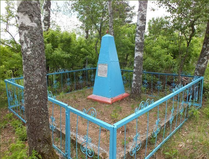 Братская могила Жертв Великой Отечественной войны № 7712, расположенная в вблизи д. Кострово, Верхнедвинский район, Витебская область