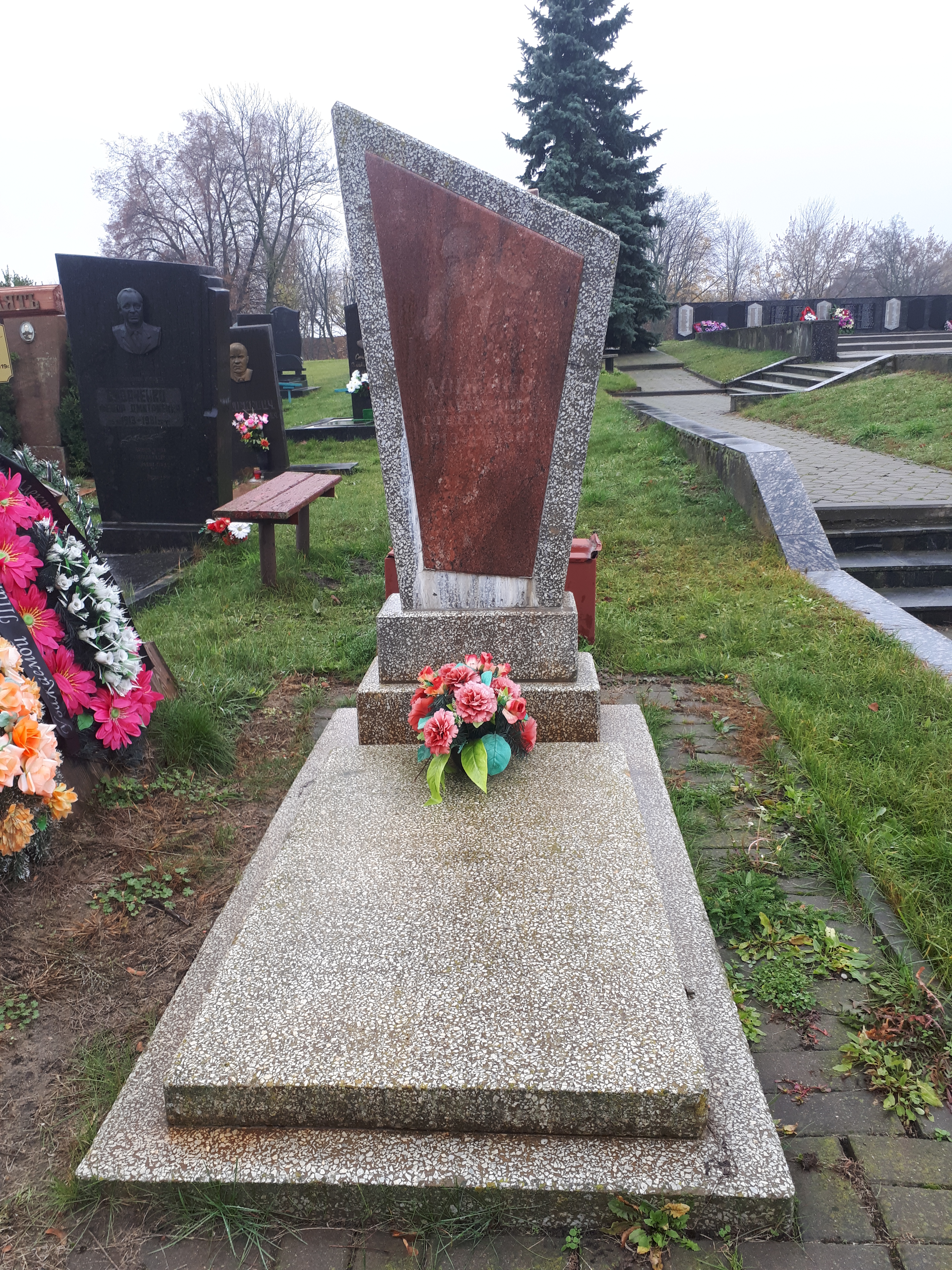 Памятник Героя Советского Союза Доценко Д.С., расположенная в г.Брест, Брестский район, Брестская область
